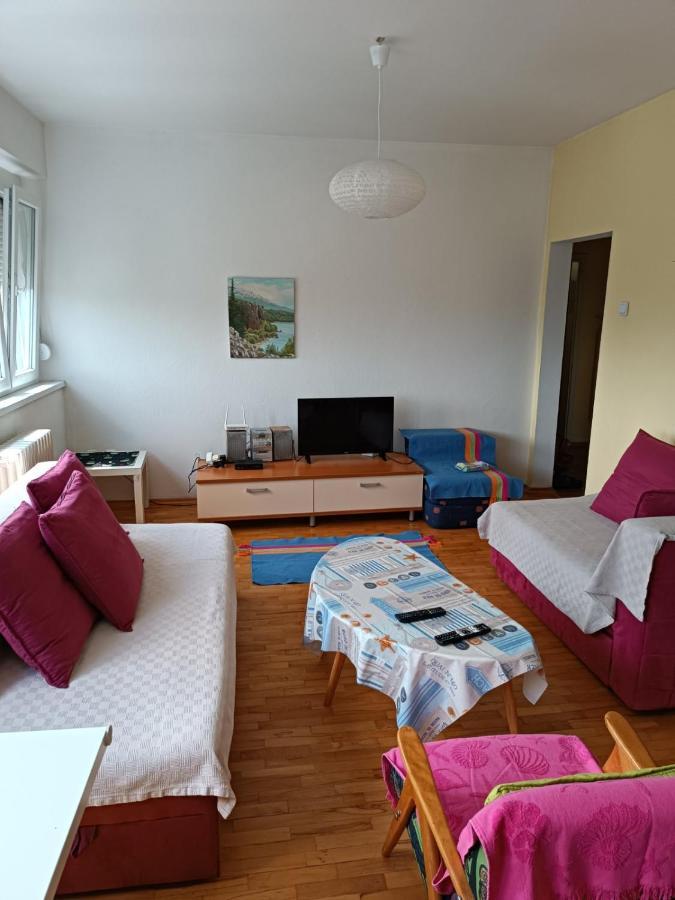 Viva Apartment Скопье Экстерьер фото